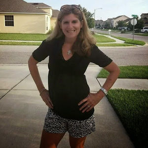 Meet your Posher, Stephanie